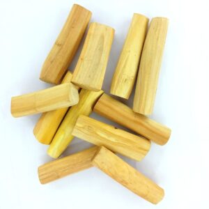 Why is Chandan (Sandalwood) Used in Hindu Rituals?
